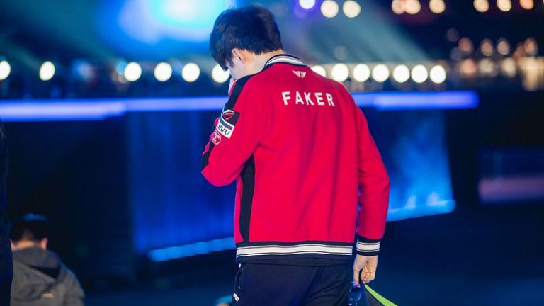 It seems his signature shush wasn't enough to keep the anti-Faker community  quiet 🤫 #faker #t1win #leagueoflegends #lolesports #league…