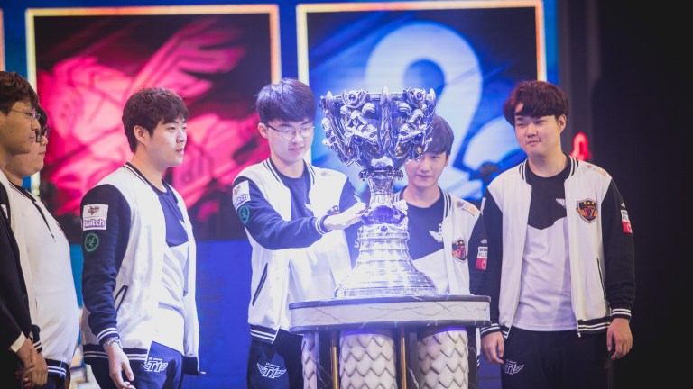 What does SKT need to reclaim glory in the Summer Split?