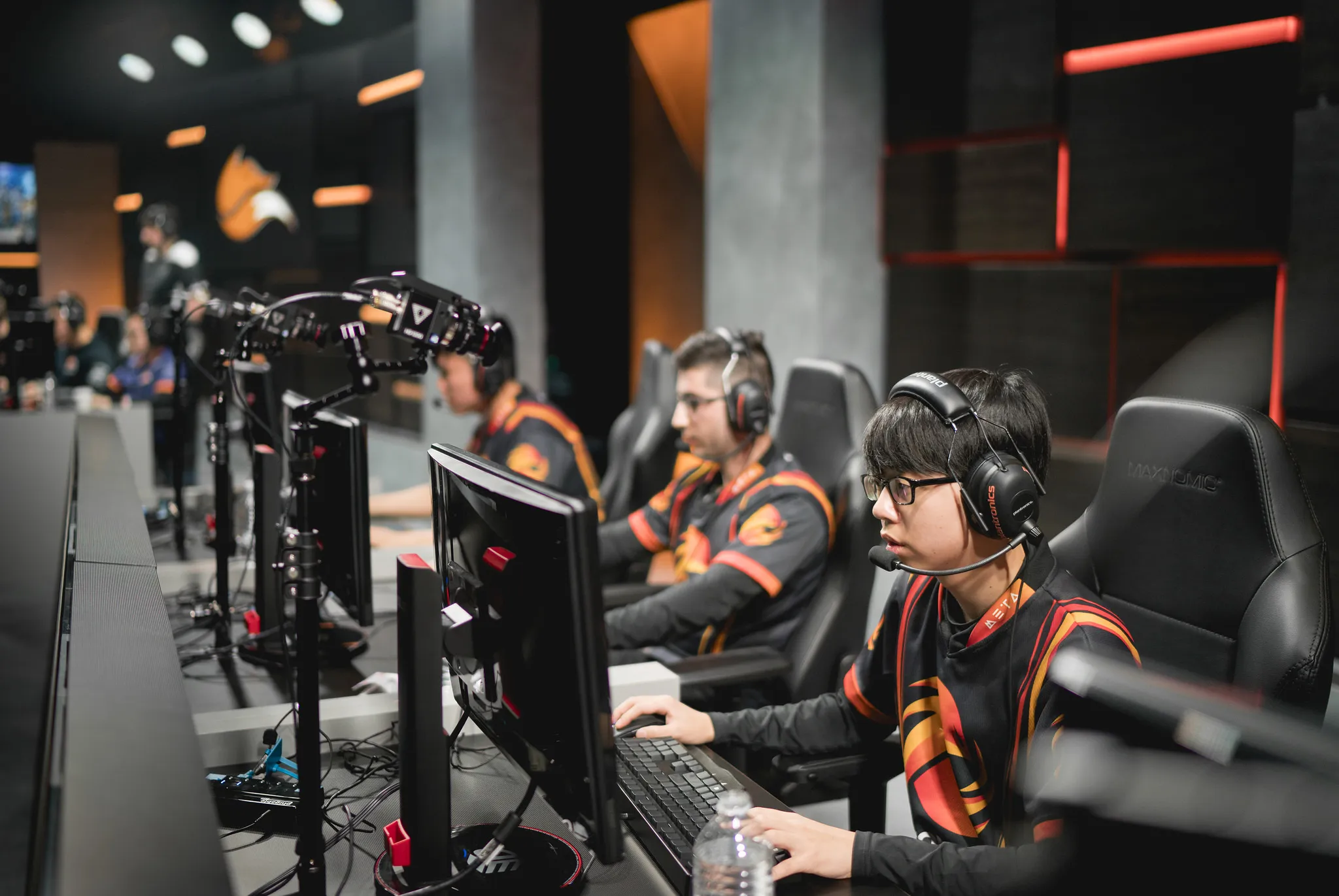 Dot Esports on X: Riot Games will no longer charge players $10 per name  change.   / X