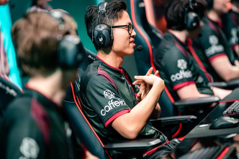 Misfits upsets Fnatic behind a powerful Akali performance from LIDER ...