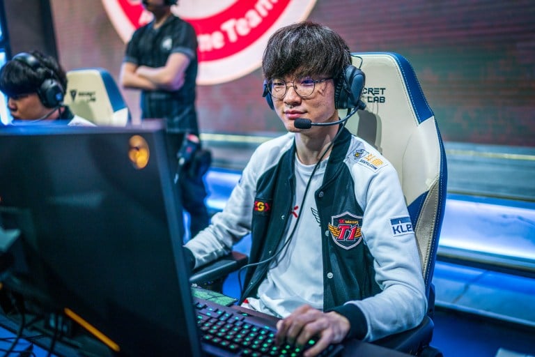 T1 Faker benched due to health issues 