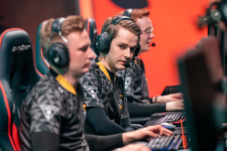 TSM signs former Splyce AD carry Kobbe ahead of 2020 LCS season - Dot ...