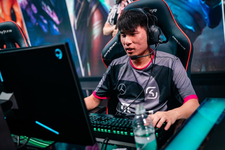 Neon and Dreams to start for Schalke 04 in week 2 of 2020 LEC Summer ...