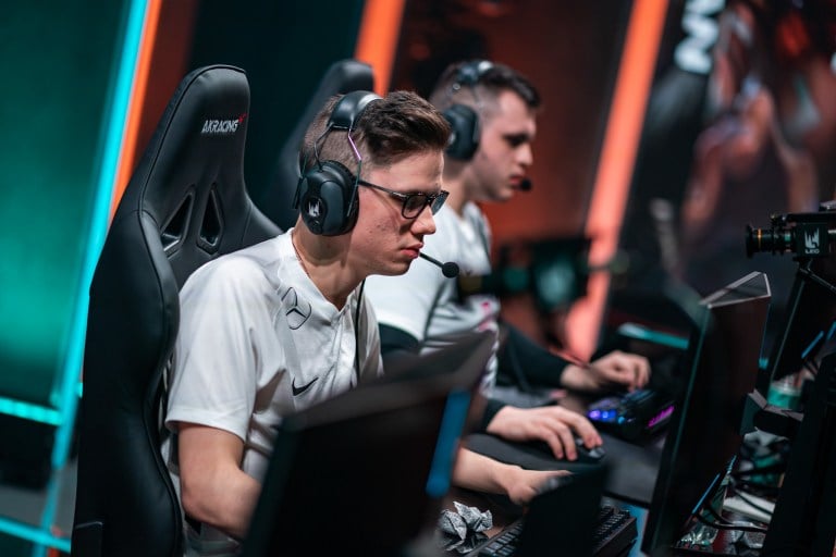 Crownshot to explore options in LEC and LCS for 2021 season