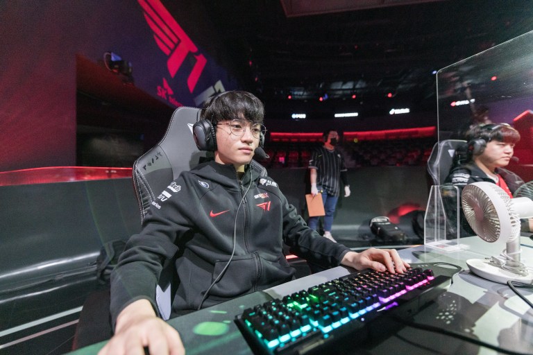 Keria makes LCK history as first support to be crowned MVP in Korean ...