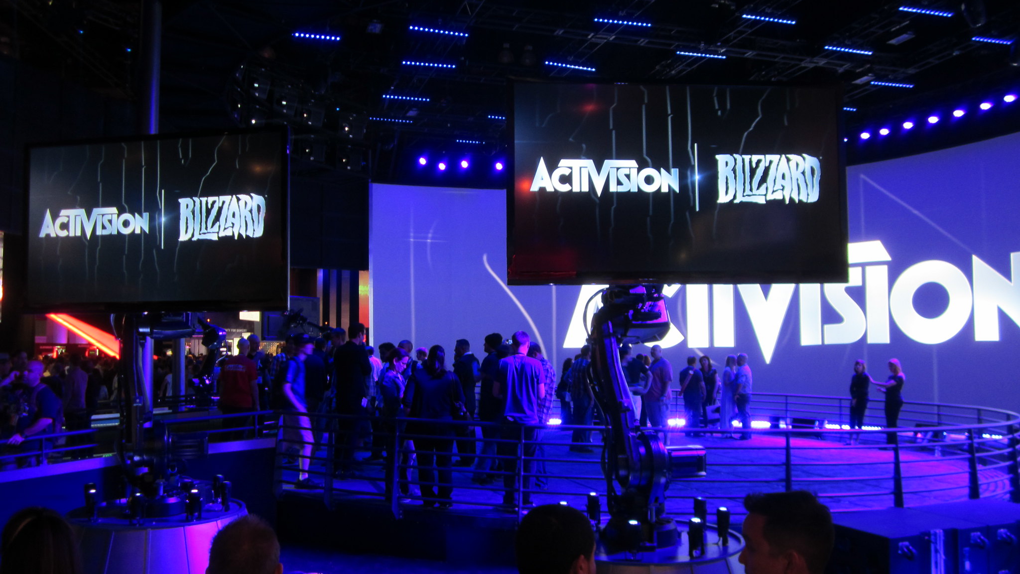 Over 1,200 Activision Blizzard Employees Sign A Petition Demanding ...