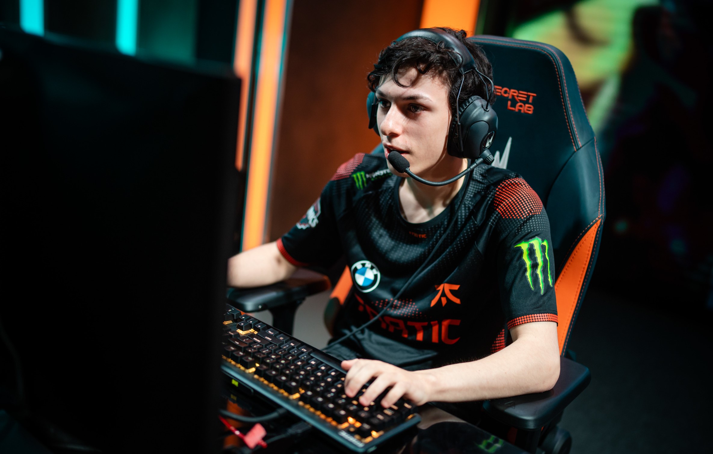 Fnatic sign Welsh Fortnite player crr - Esports News UK