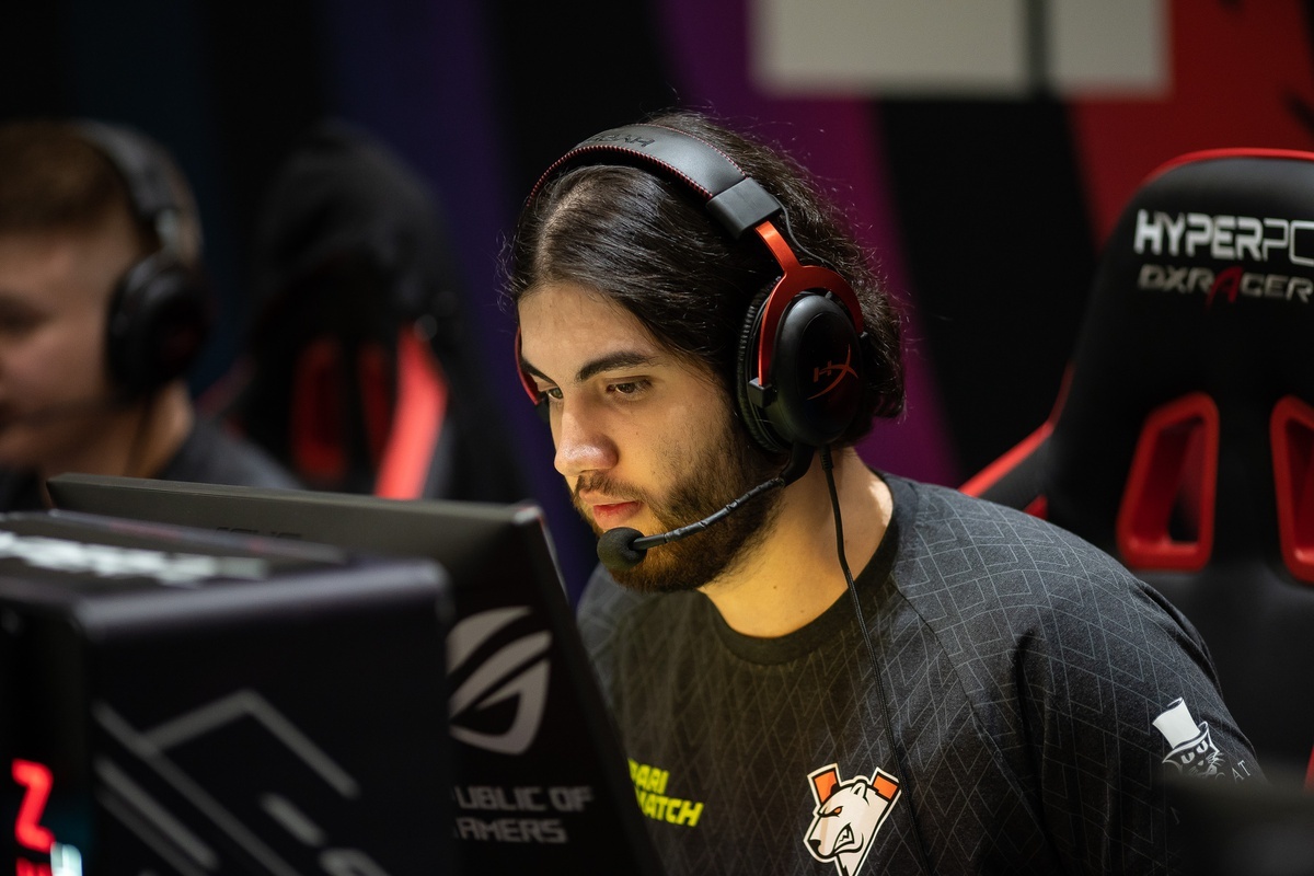 Virtus.pro in-game leader and primary AWPer, Jame.