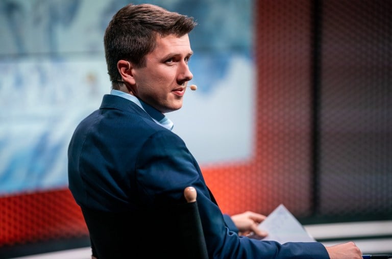 Veteran League shoutcaster Jatt to return to LCS broadcast for 2022 ...