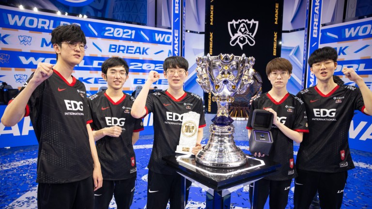 EDG's 2021 League of Legends World Championship skins leaked - Dot Esports