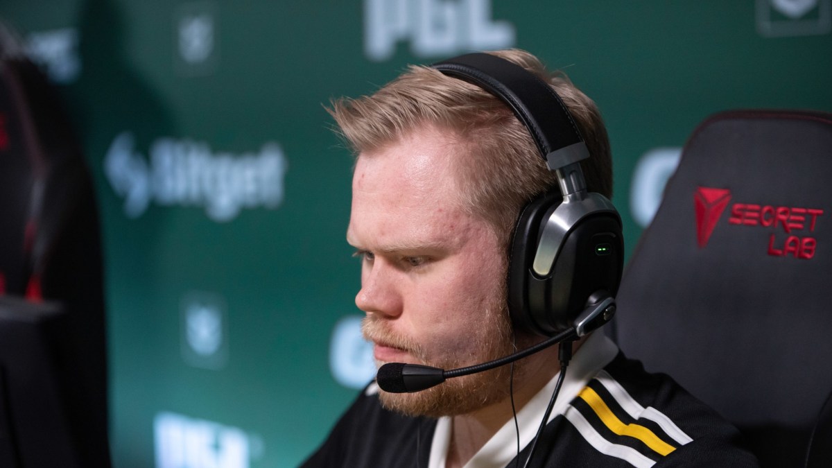 Magisk playing for Vitality at a PGL event