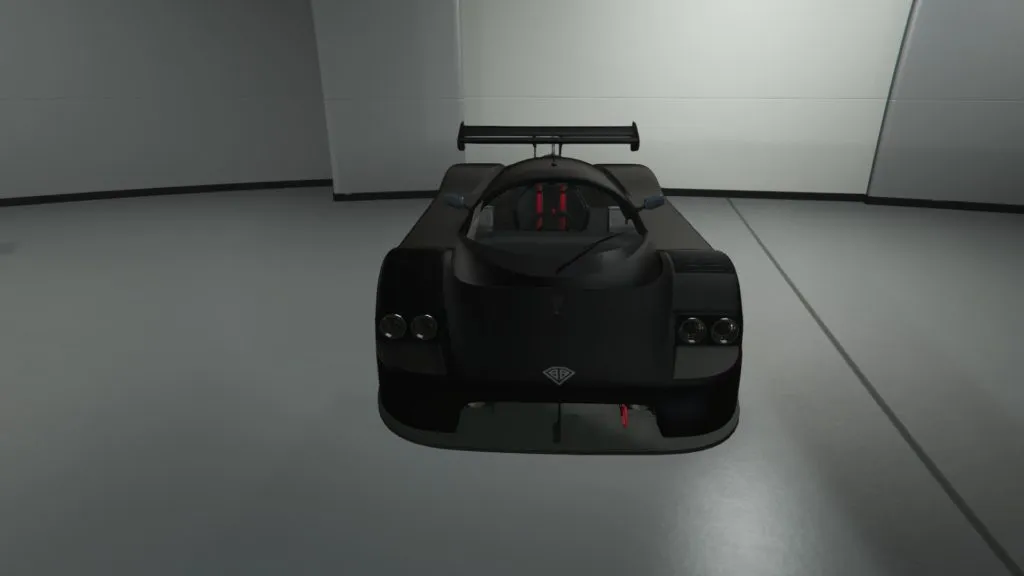 Benefactor LM87 showcased in the game.
