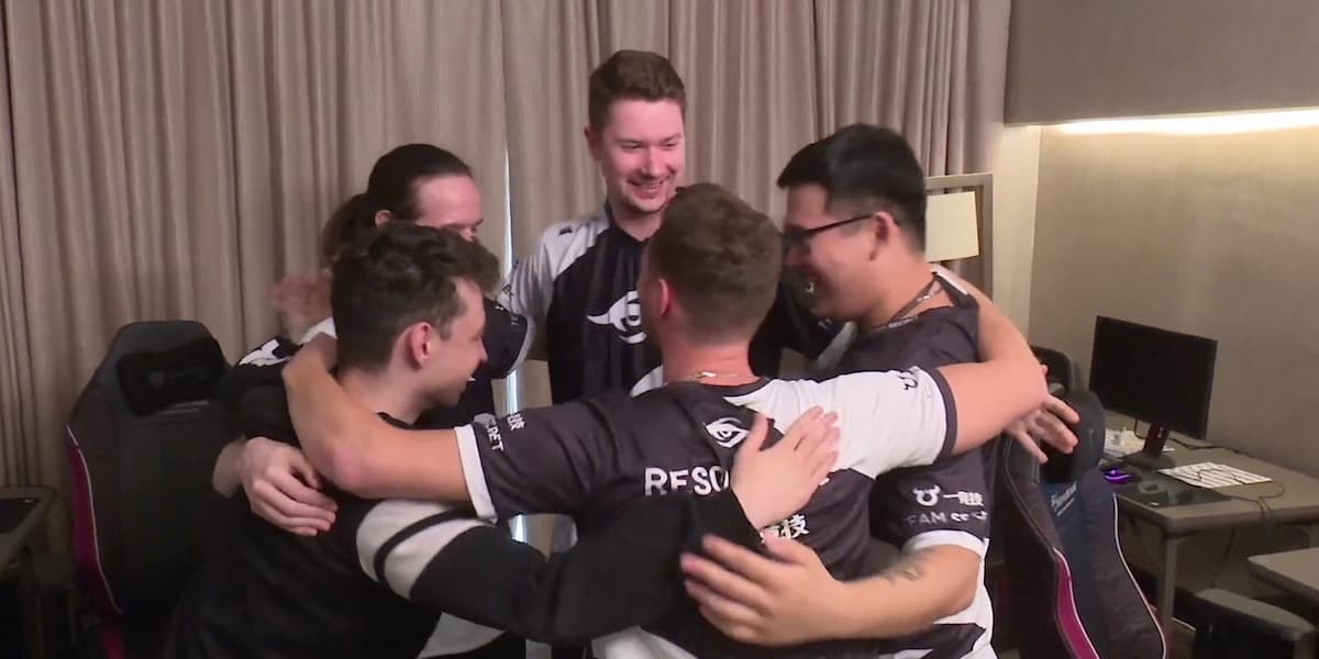 Puppey and Team Secret celebrating their Last Chance Qualifier victory at TI11.