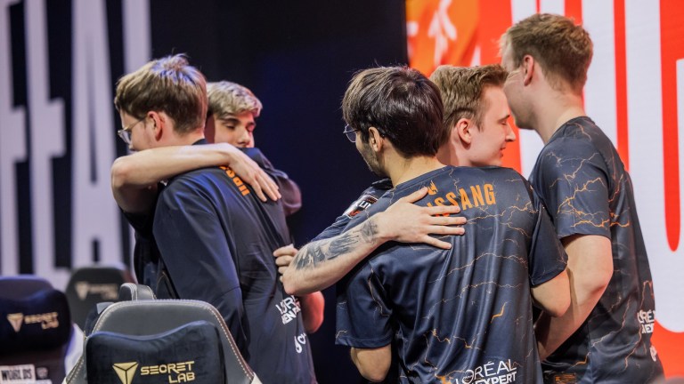 Worlds 2022: jogadores da Fnatic testam positivo para Covid-19, lol