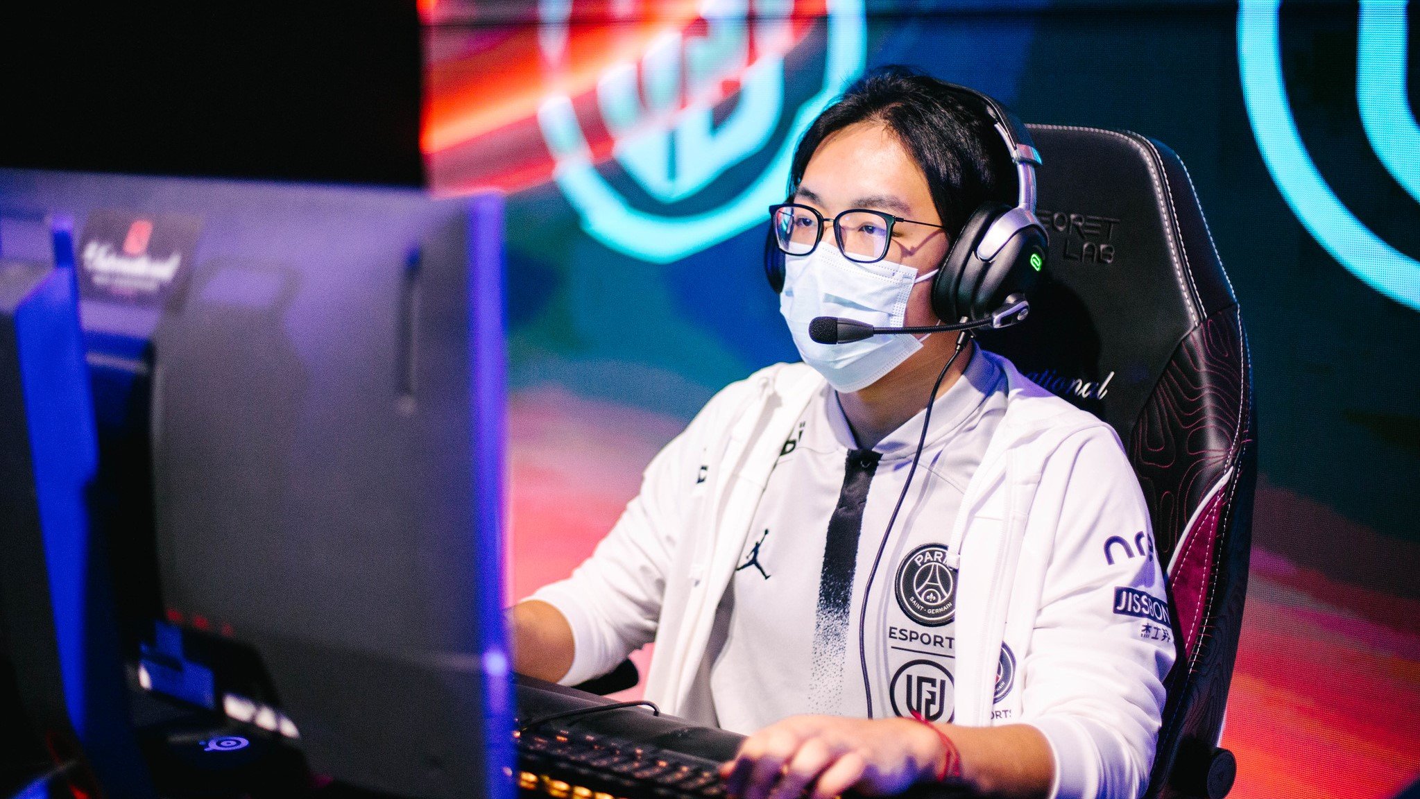 Faith_bian returned to pro Dota 2 because China is suffering a new player drought