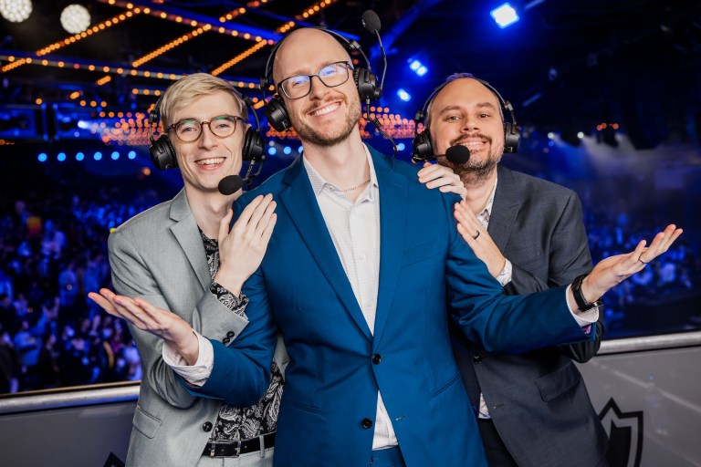 One of the best casters at Worlds 2022 has tested positive for COVID