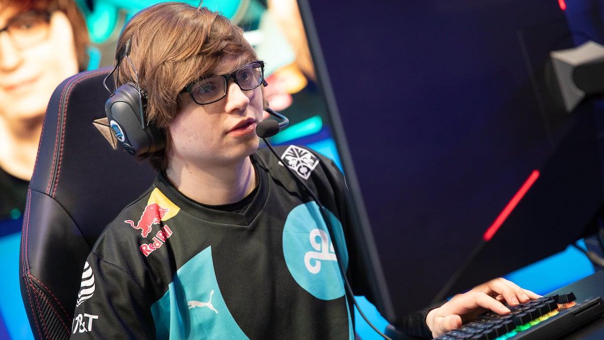 Sneaky claims Riot isnt letting him, Doublelift, and Meteos co-stream MSI together