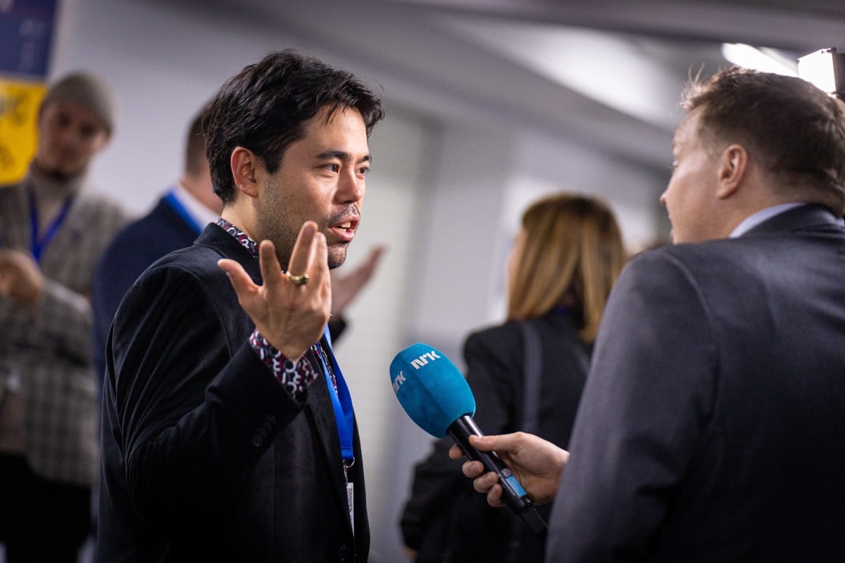 Nakamura being interviewed at the World Rapid and Blitz Championship in 2023.