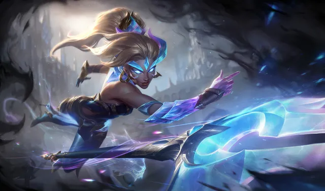 Nidalee hurls a spear against a League of Legends enemy