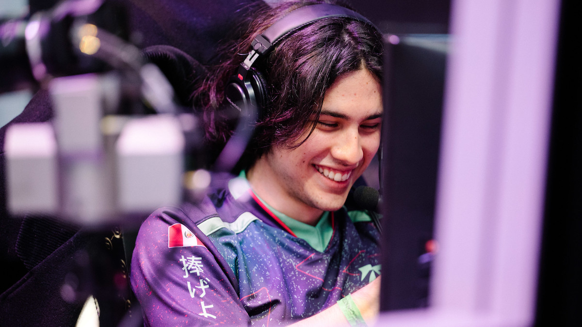 Timado competing for TSM in Dota 2.