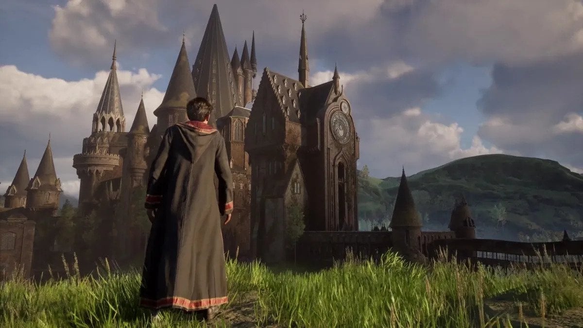 Hogwarts Legacy's early access release is one of Steam's biggest
