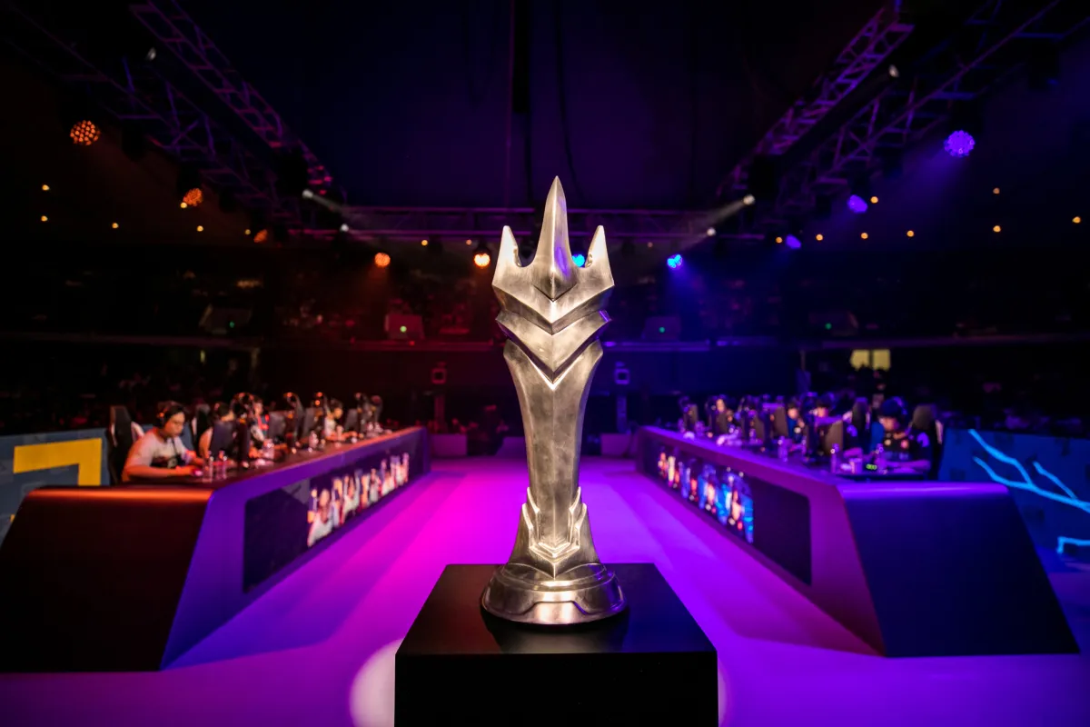 Spring 2023 Avatar Contest Finalist Trophy