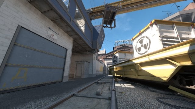 Train map in CS2 with train tracks and a freight train