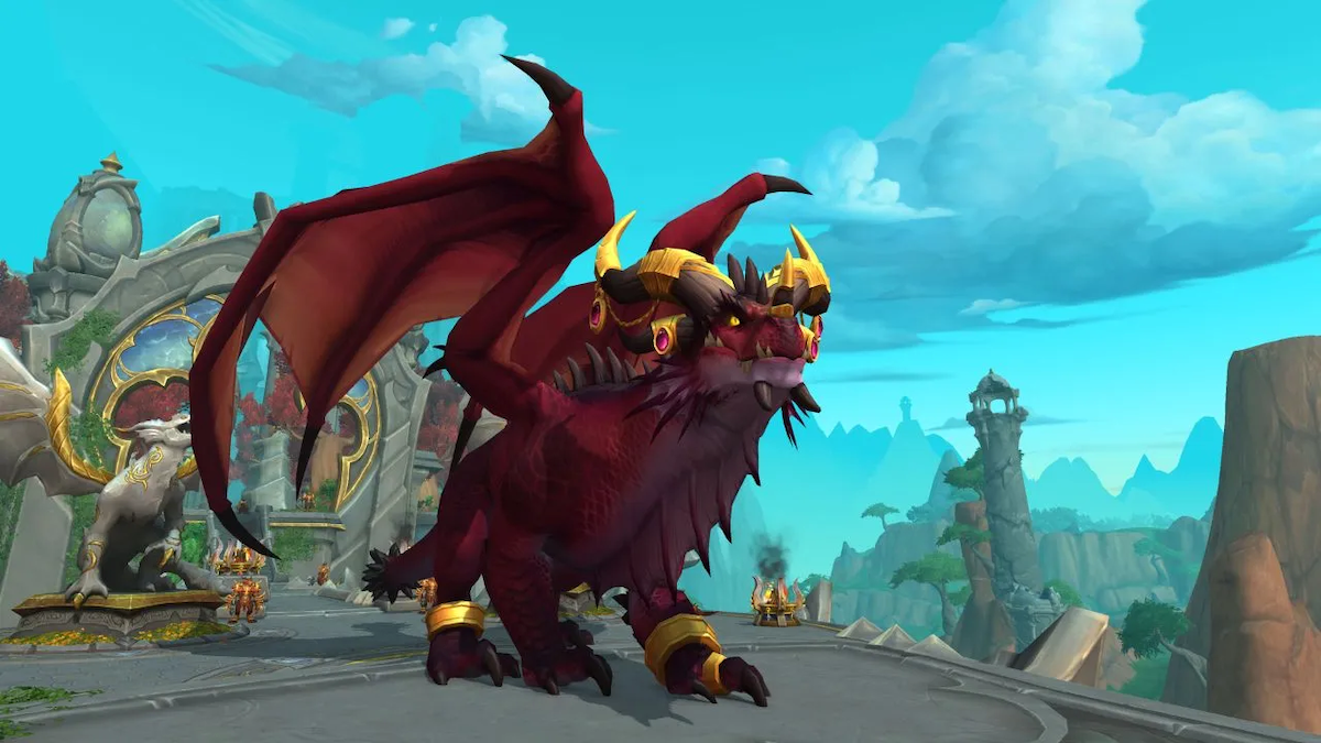 An in-game image of Alexstrasza in her dragon form in WoW Dragonflight.