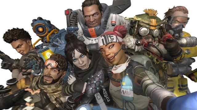 The original Apex Legends characters grouping up for a photo