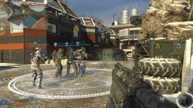 a full squad interacting in Call of Duty: Infinite Warfare