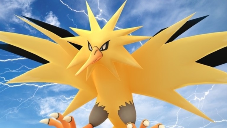 This Pokémon fan's Paradox Zapdos should have Game Freak taking notes ...