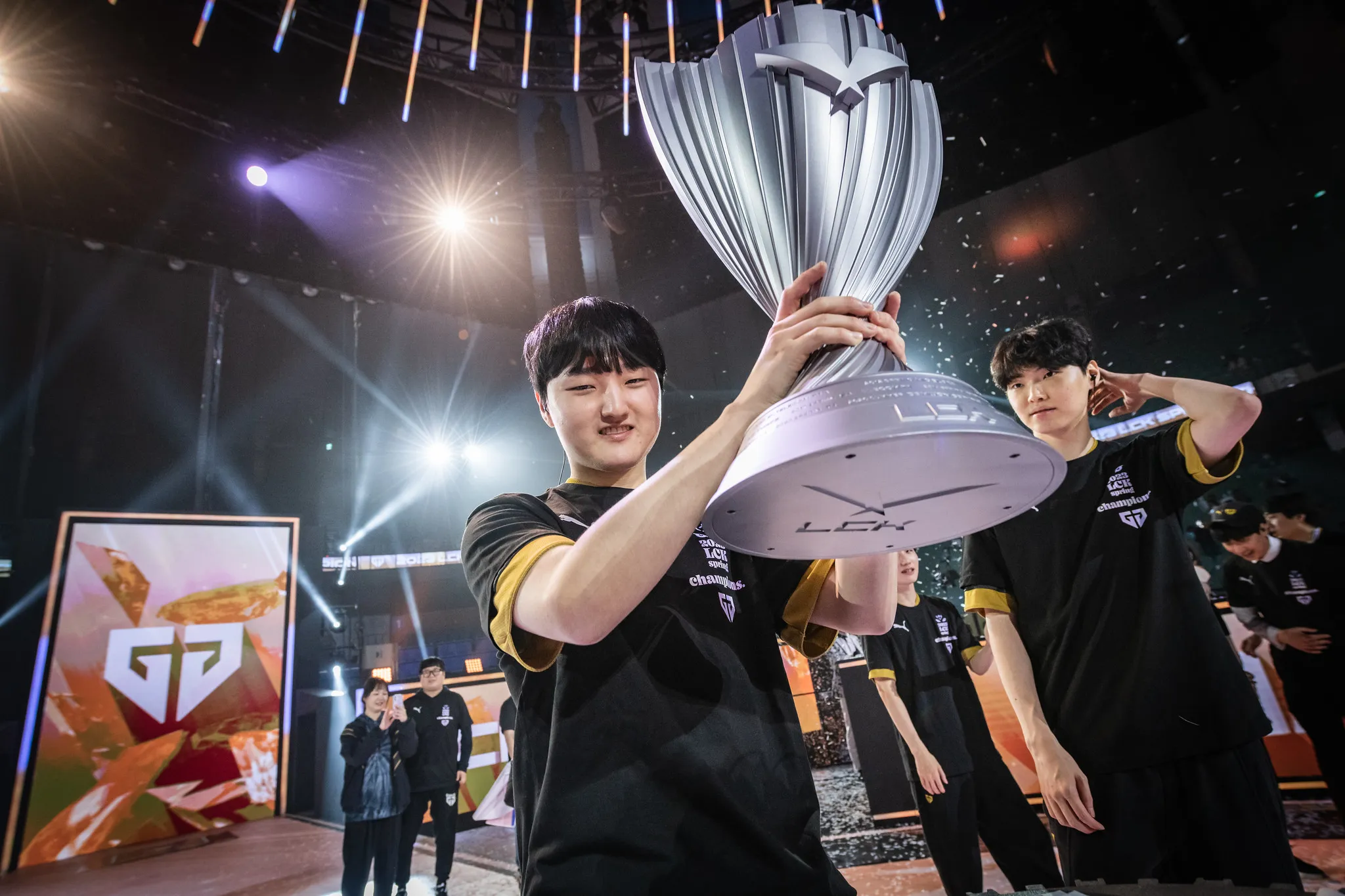 Playing Worlds 2024 Pick’Em? Here are the picks you should make