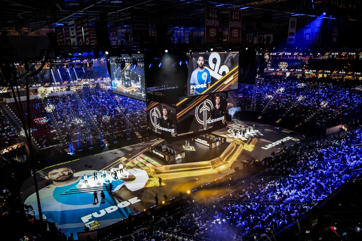 Who are the LCS import players in 2023?