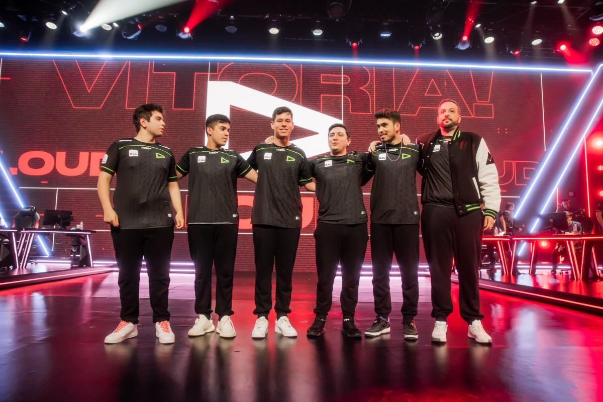 Australian VALORANT pro reportedly could be joining FPX for 2024 season -  Dot Esports