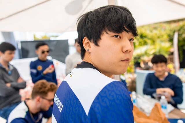 Ssumday of Evil Geniuses waits for his next League of Legends match at the Riot Games LCS Studio.
