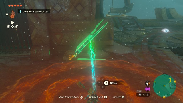 Link attaches an icicle to a lever and uses it to open a gate.