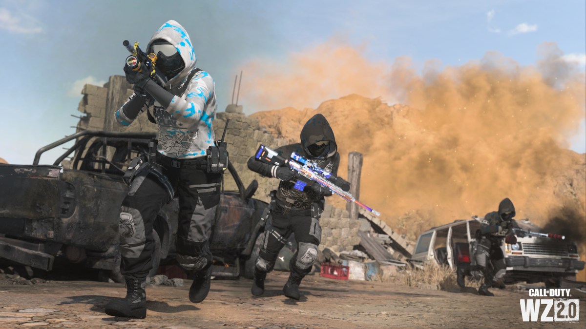 CoD operators advance with weapons drawn as a dust storm builds behind them.