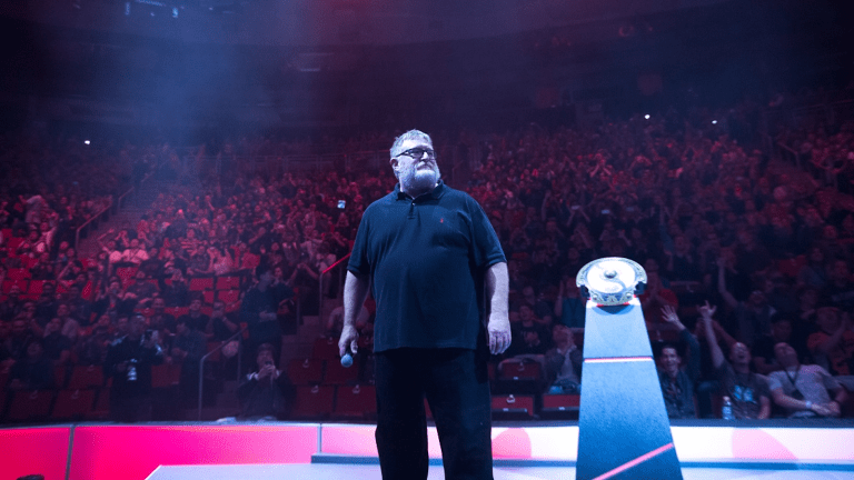 Gabe Newell’s absence at Paris Major stretches unwanted CS:GO streak to 12 years  - Dot Esports