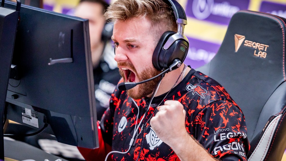 G2's professional CS:GO player NiKo screaming during the BLAST Paris Major in May 2023.