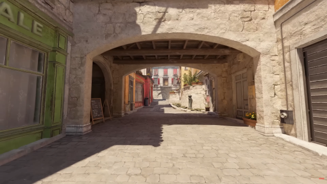 Inferno's second mid in Counter-Strike 2.