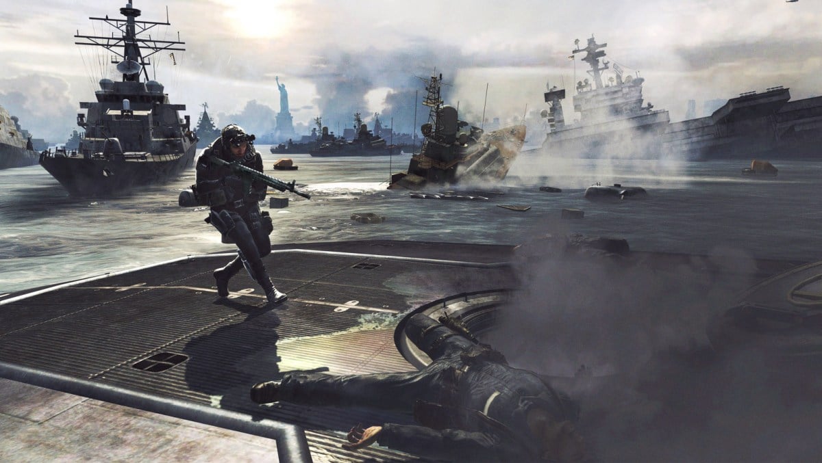 A Navy SEAL entering the submarine in Modern Warfare 3.