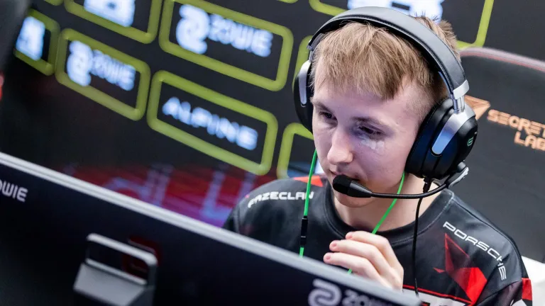 CS:GO pros call out BLAST for ‘inconsistent’ gear at Spring Final - Dot Esports
