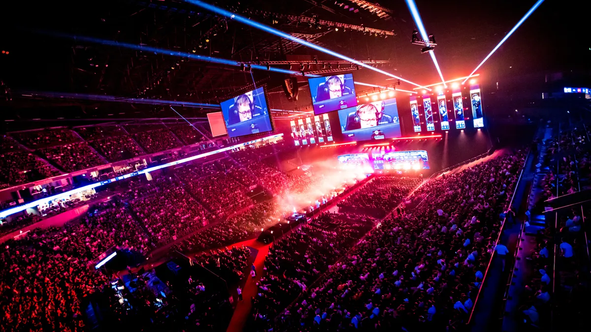 An overhead crowd shot of IEM Cologne 2022.