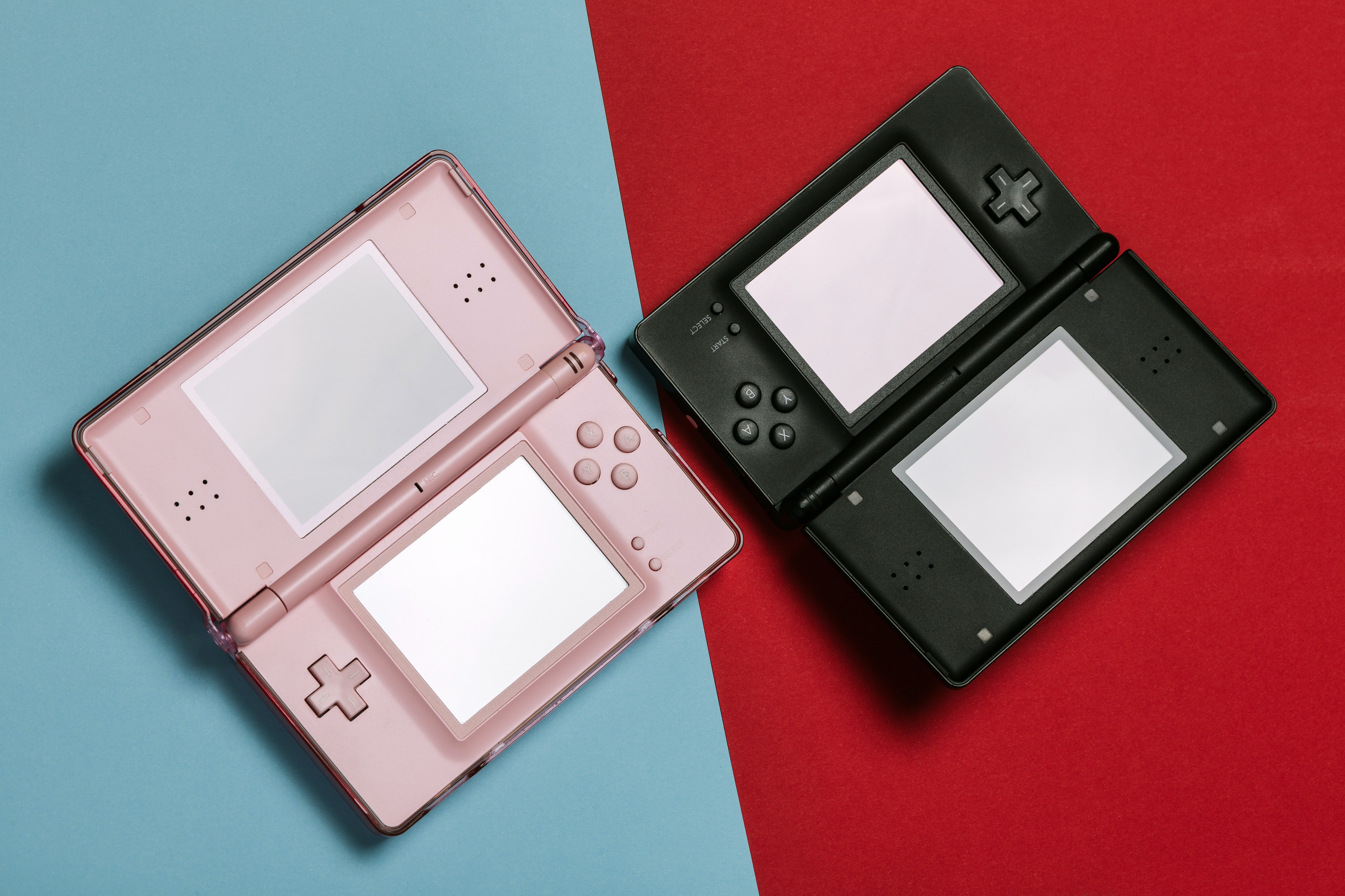 What does DS stand for in Nintendo DS? Explained - Dot Esports
