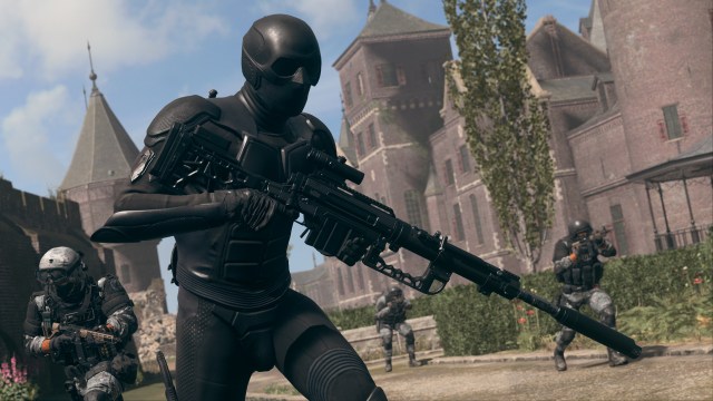 CoD player with Black Noir skin running forward.