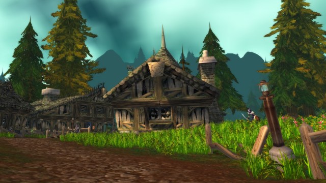 One of the houses in Tarren Mill where you can find quest NPCs.