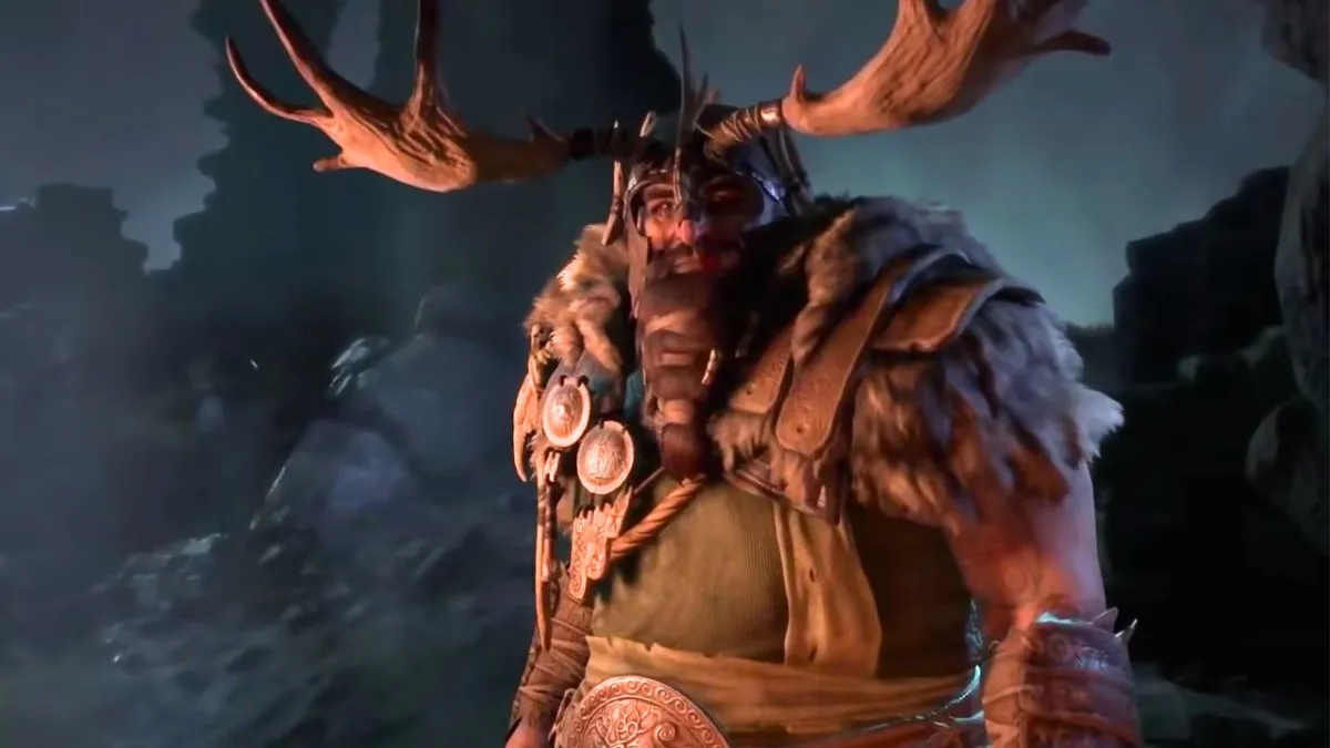A male Druid wearing a fur coat and antlers in Diablo 4.