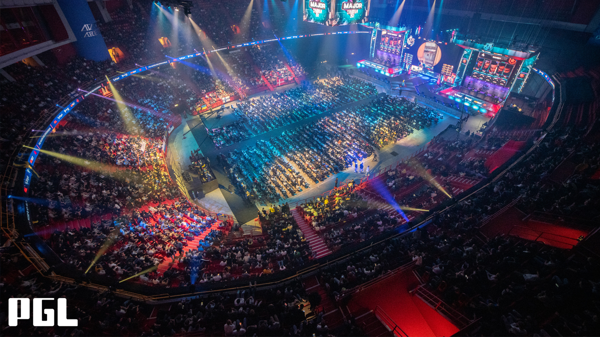 An overhead shot of the PGL Stockholm Major. A crowd cheers as live Counter-Strike is played in Stockholm, Sweden.