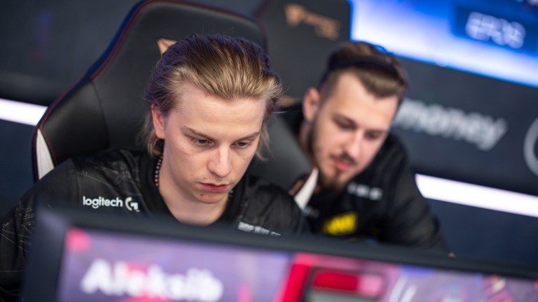 NAVI’s Aleksib ended his CS:GO career with a dreadful losing streak in grand finals - Dot Esports