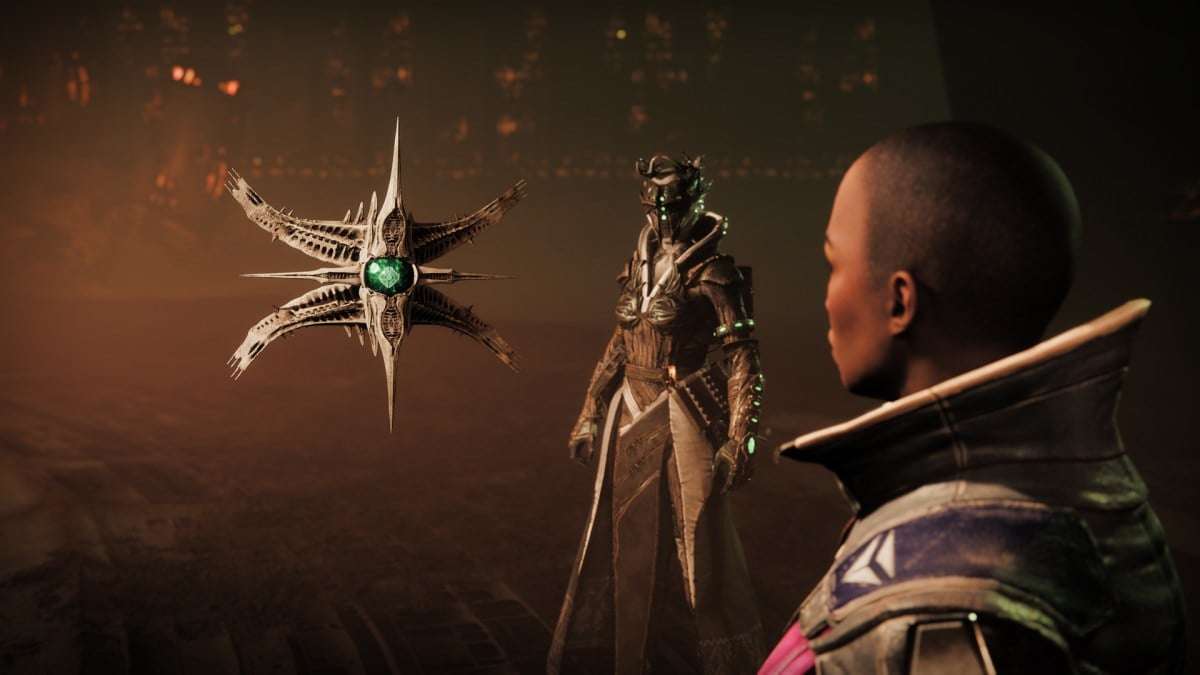 Immaru and Ikora having a conversation, with the Guardian wearing a Hive-inspired armor.